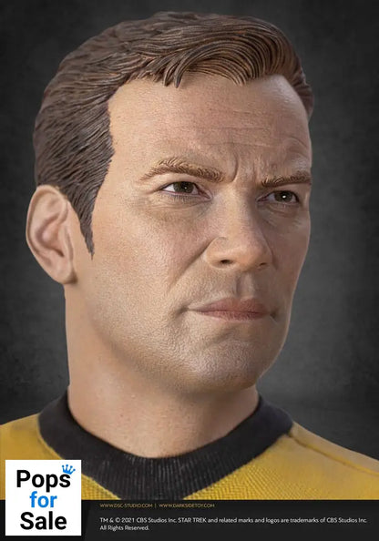 Star Trek Musuem Statue 1/3 Captain James T Kirk 64 cm