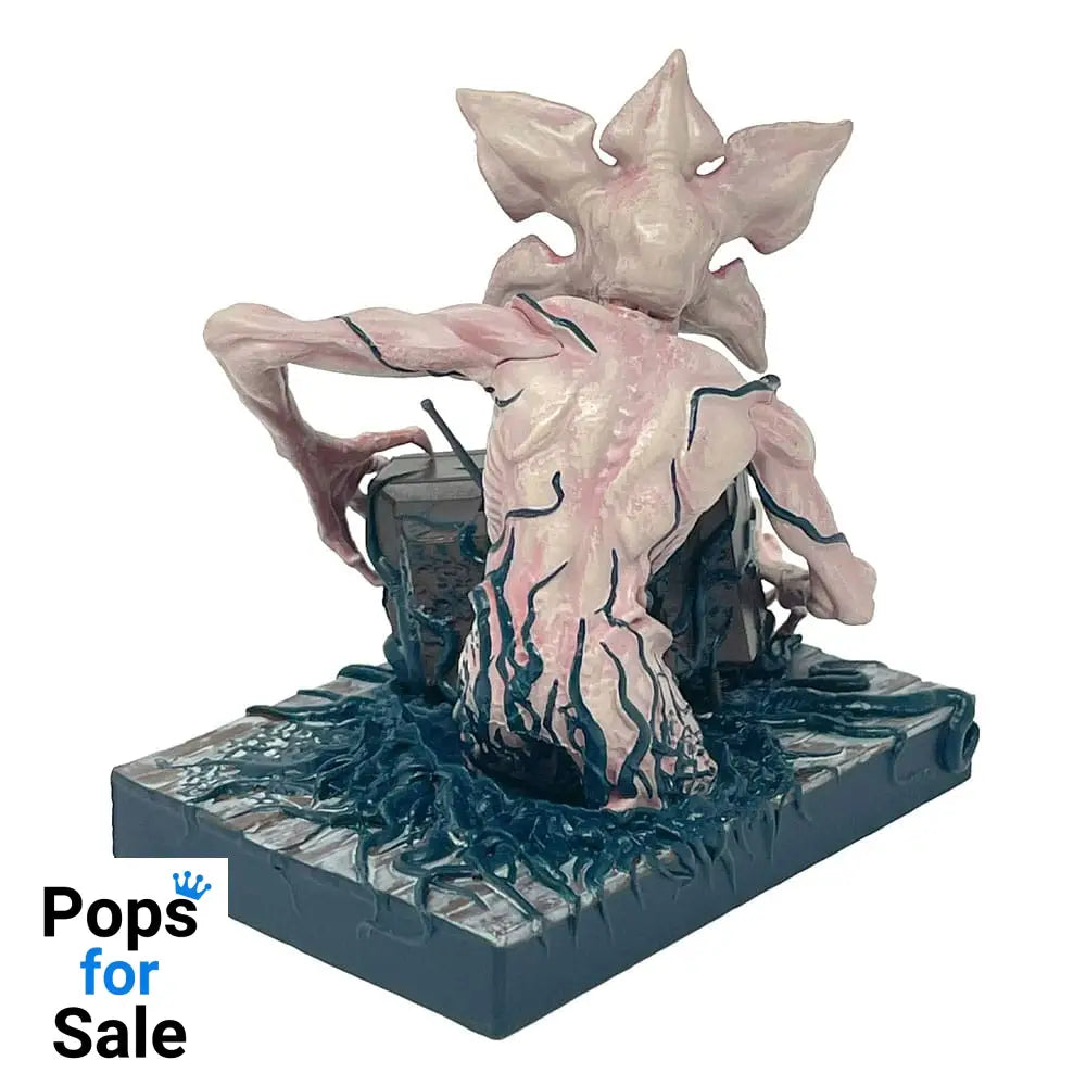 Stranger Things Netflix & Chill Gift Box