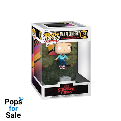 Stranger Things POP Moments Deluxe Vinyl Figures Max at Cemetery 9 cm
