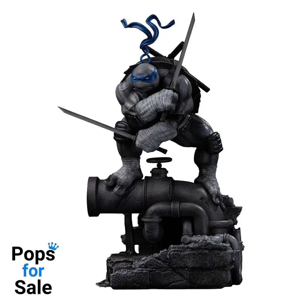 Teenage Mutant Ninja Turtles Art Scale Statue 1/10 Leonardo Black and White Variant 26 cm heo exclusive