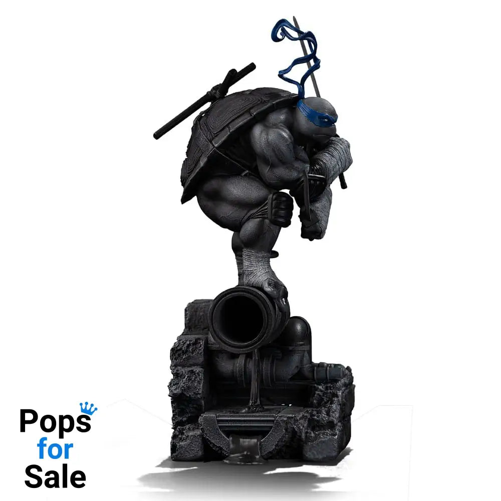 Teenage Mutant Ninja Turtles Art Scale Statue 1/10 Leonardo Black and White Variant 26 cm heo exclusive