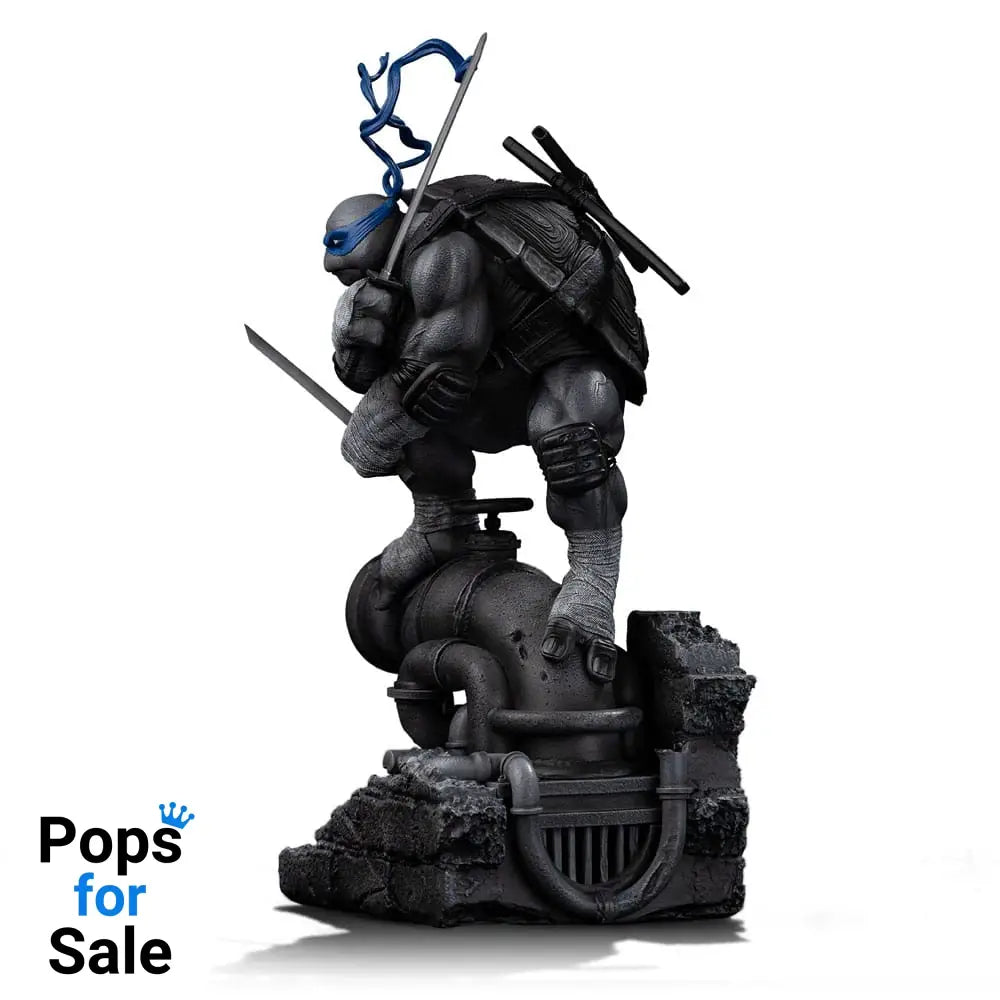 Teenage Mutant Ninja Turtles Art Scale Statue 1/10 Leonardo Black and White Variant 26 cm heo exclusive