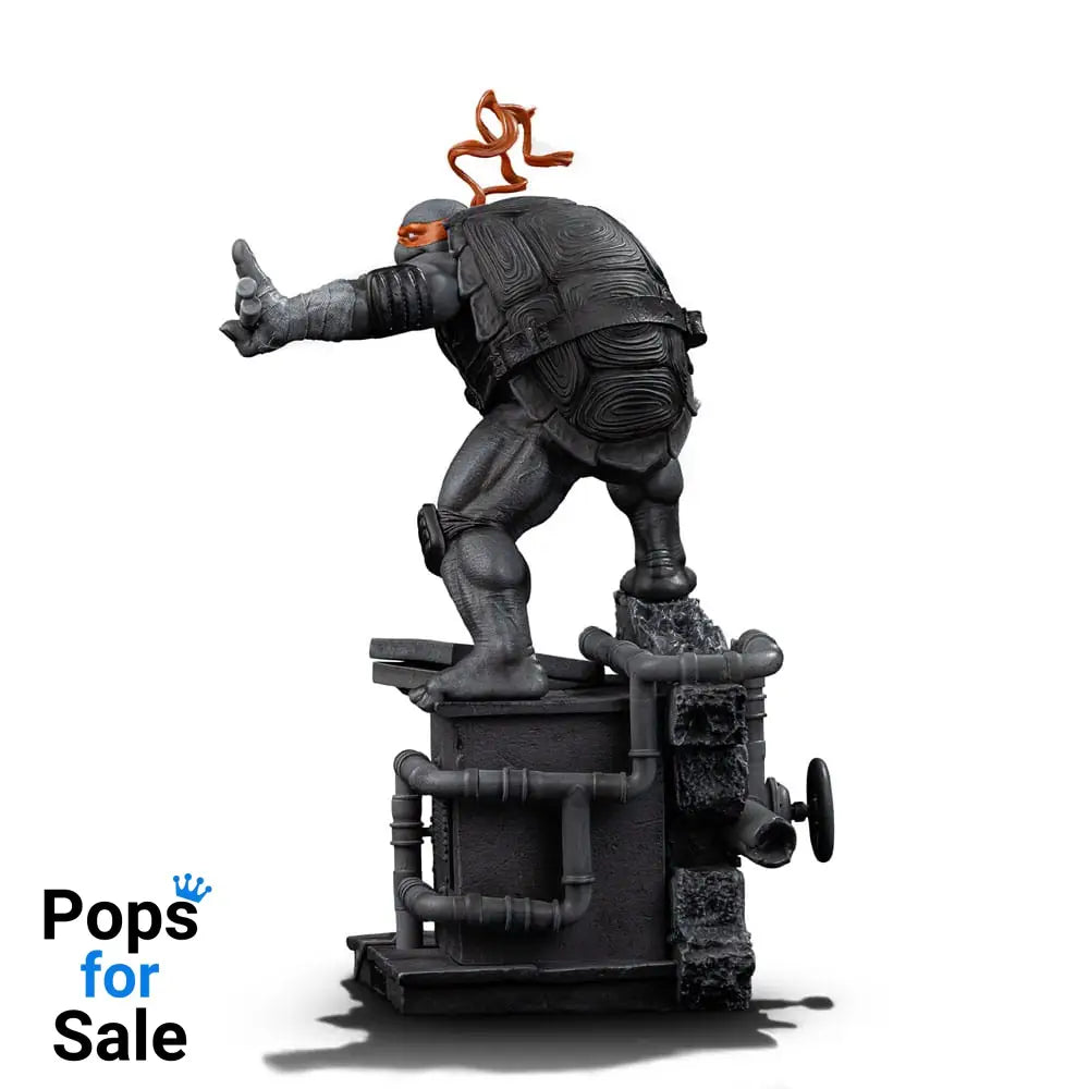 Teenage Mutant Ninja Turtles Art Scale Statue 1/10 Michelangelo Black and White Variant 26 cm heo exclusive