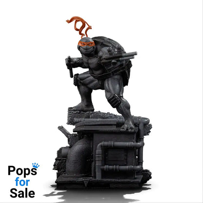 Teenage Mutant Ninja Turtles Art Scale Statue 1/10 Michelangelo Black and White Variant 26 cm heo exclusive
