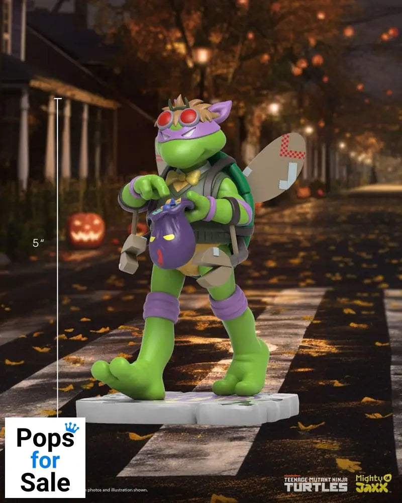 Teenage Mutant Ninja Turtles Figure Remixx Donatello Cowa-BOO-nga! Edition 15 cm