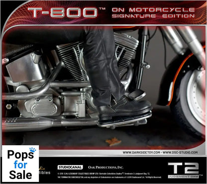 Terminator 2 Statue T-800 On Motorcycle Limited Signature Edition 70 cm Statues
