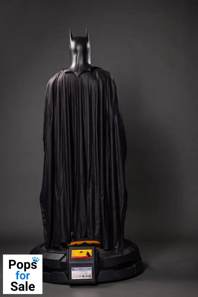 The Flash Life-Size Statue Batman Keaton 2 211 cm Lifesize statues