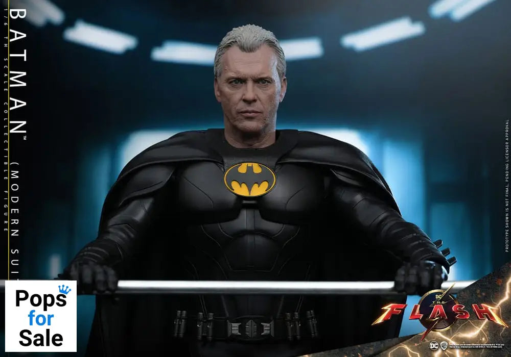 The Flash Movie Masterpiece Action Figure 1/6 Batman (Modern Suit) 30 cm