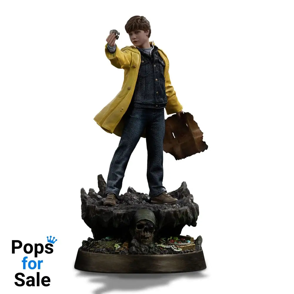 The Goonies Art Scale Statue 1/10 Mikey Walsh (40th anniversary) 21 cm Statues