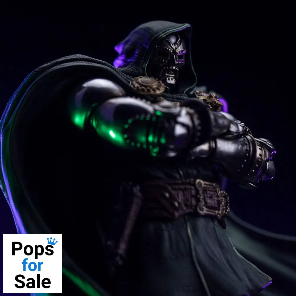 The Infinity Gauntlet Marvel Legends Diorama Statue 1/10 Doctor Doom 30 cm