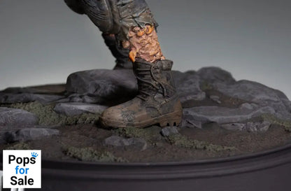 The Last of Us Part II PVC Statue Armored Clicker 22 cm