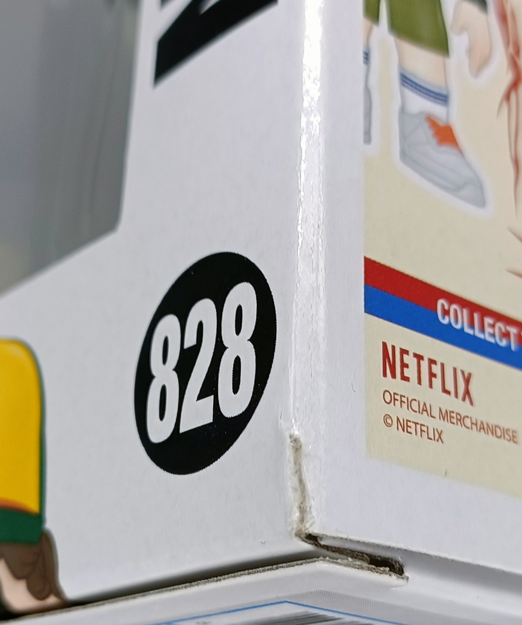 #828 Dustin (w/ Vest) - Stranger Things - 2019 Con - Box Damaged Funko POP