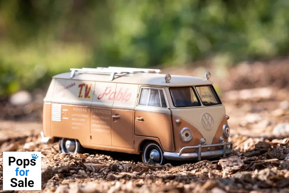 Transformers Diecast Model 1/32 1967 VW Bus T7 Wheeljack