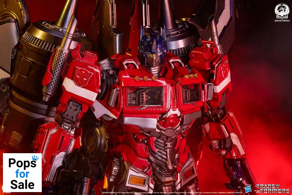 Transformers Museum Scale Statue Optimus Prime Jet Convoy Edition 87 cm