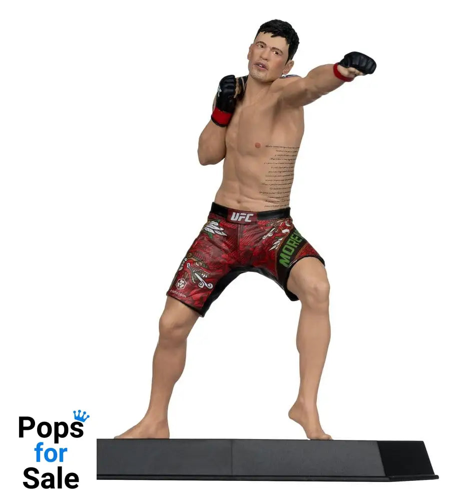 UFC Posed PVC Statue Brandon Moreno 16 cm