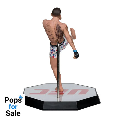 UFC Posed PVC Statue Max Holloway 18 cm