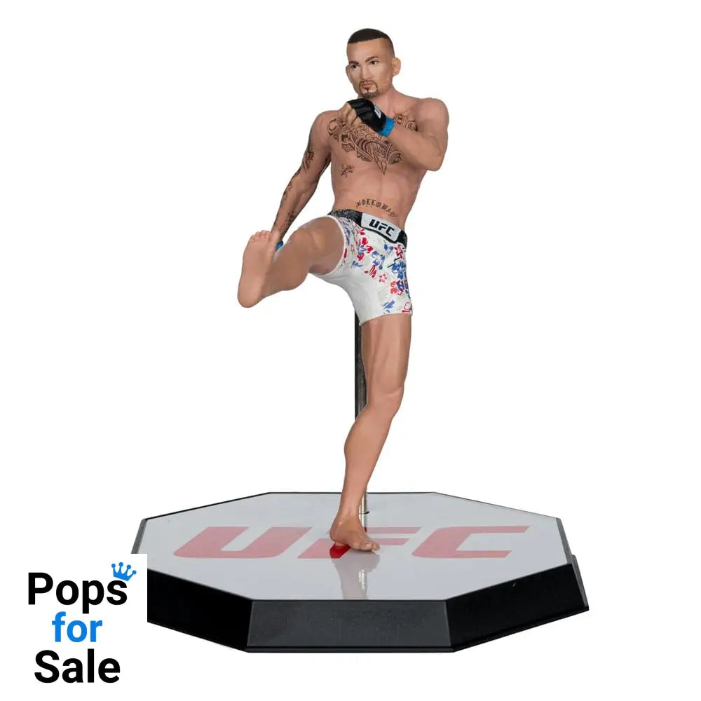 UFC Posed PVC Statue Max Holloway 18 cm