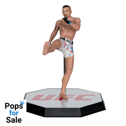 UFC Posed PVC Statue Max Holloway 18 cm