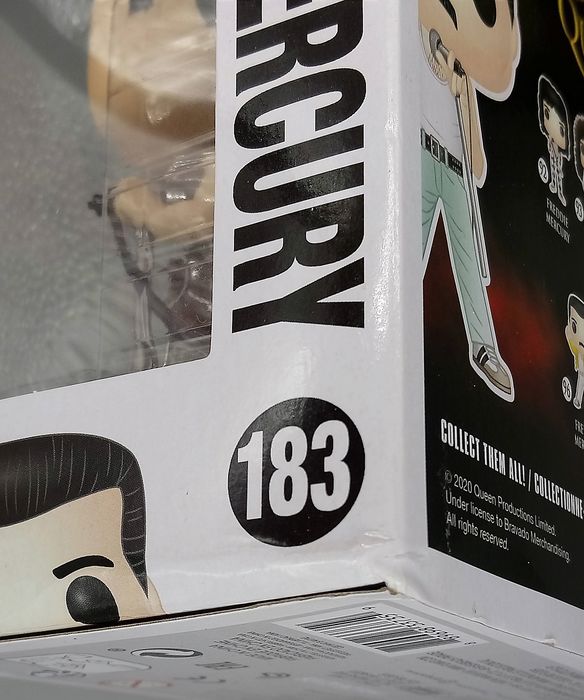 183 Freddie Mercury (Live Aid 1985) - Queen - Box Damaged Funko POP