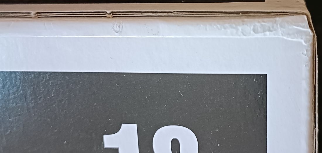 #01 Batman - 18 Inch - DC - Box Damaged Funko POP