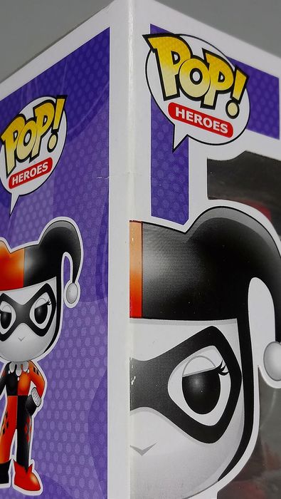 45 Harley Quinn with Mallet - DC Comics - Funko POP - Box Damaged