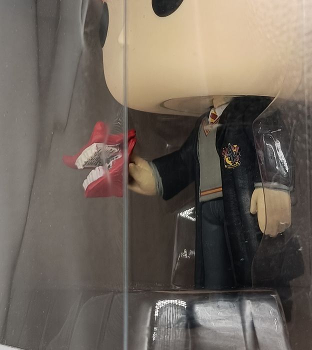 #71 Ron Weasley (w/ Howler) - Harry Potter - Box Damaged Funko POP