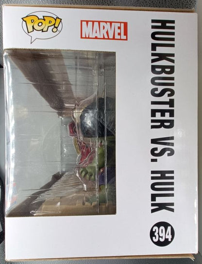 #394 Hulkbuster vs. Hulk - Movie Moment - Marvel - 2018 Con Funko POP