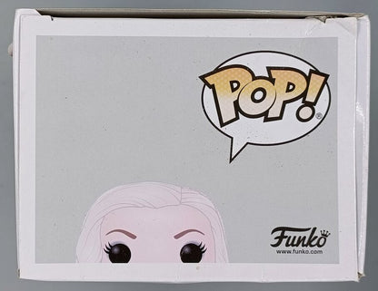558 Sarah Sanderson (w/ Spider) Disney Hocus Pocus - Box Damaged Funko POP