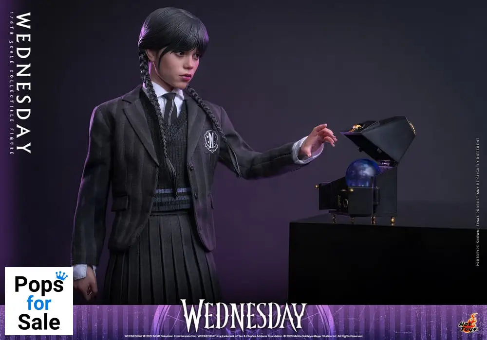 Wednesday Action Figure 1/6 Wednesday 27 cm