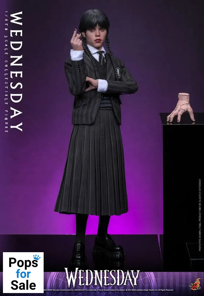 Wednesday Action Figure 1/6 Wednesday 27 cm