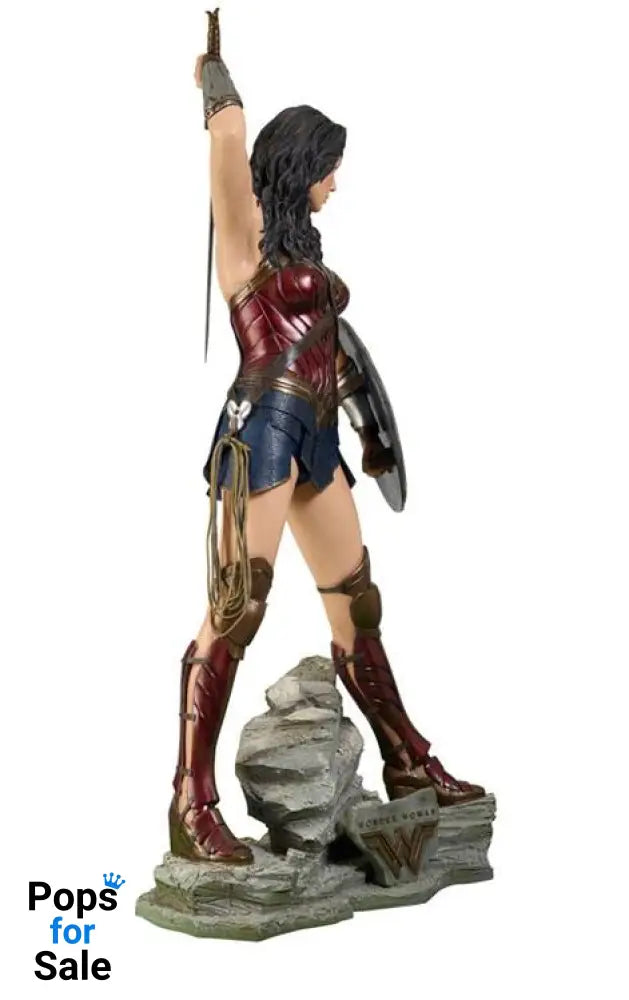 Wonder Woman Life-Size Statue Wonder Woman 224 cm
