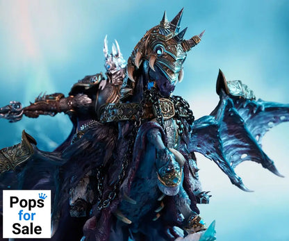 World of Warcraft Statue The Lich King & Invincible 68 cm Statues