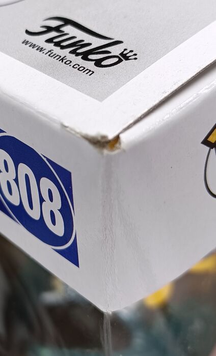 808 Cygnus Hyoga - Saint Seiya - Box Damaged Funko POP