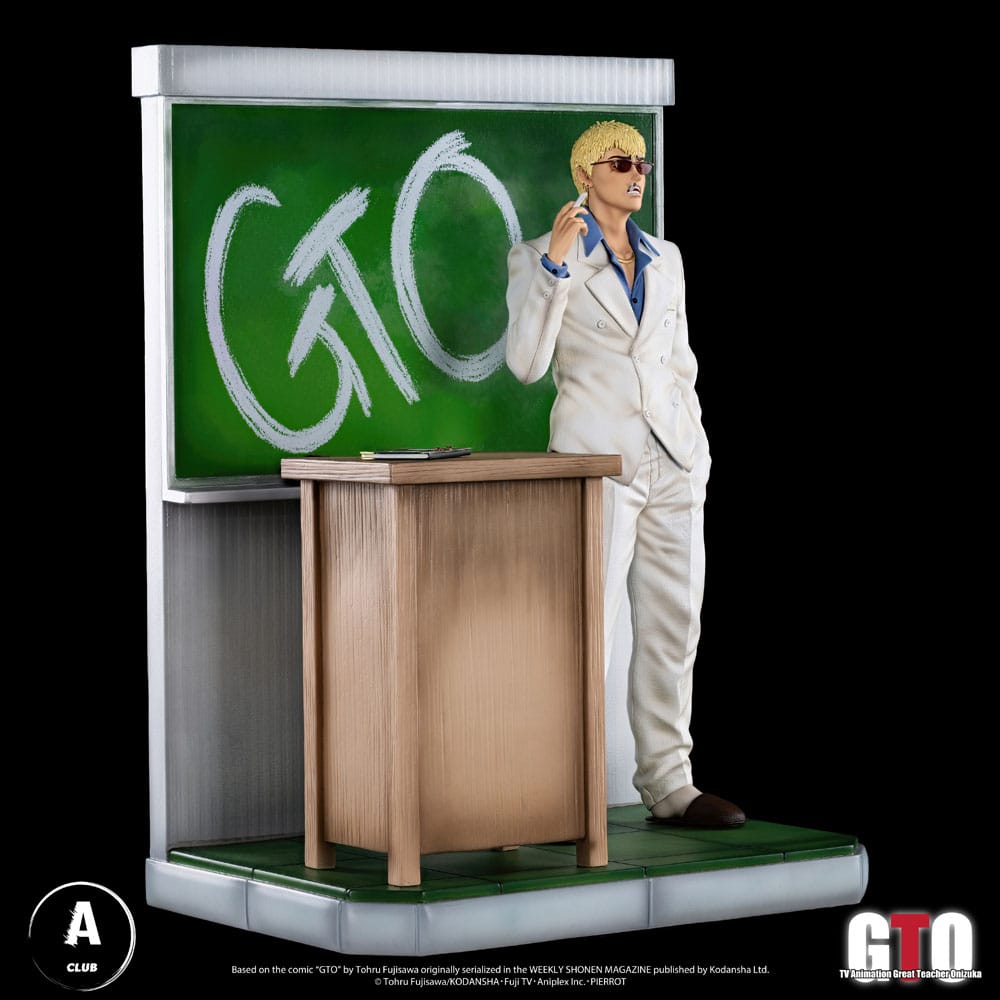 Great Teacher Onizuka Statue Onizuka Eikichi 36 cm