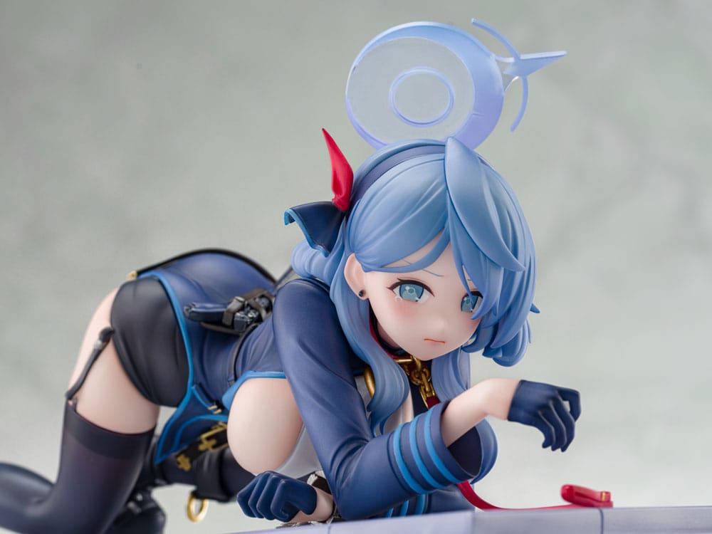 Blue Archive PVC Statue 1/7 Ako Memorial Lobby Ver. 23 cm Statues
