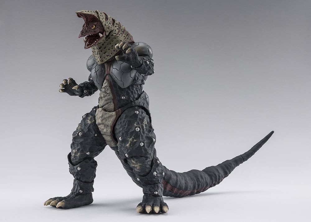 Ultraman Series S.H.Figuarts Shinkocchou Seihou Action Figure Golza 30th Anniversary Edition 15 cm