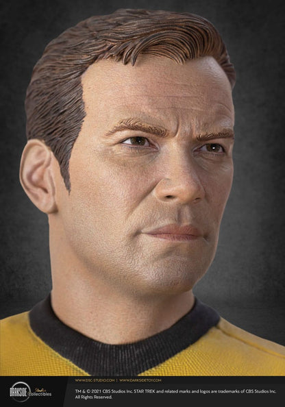 Star Trek Musuem Statue 1/3 Captain James T Kirk 64 cm