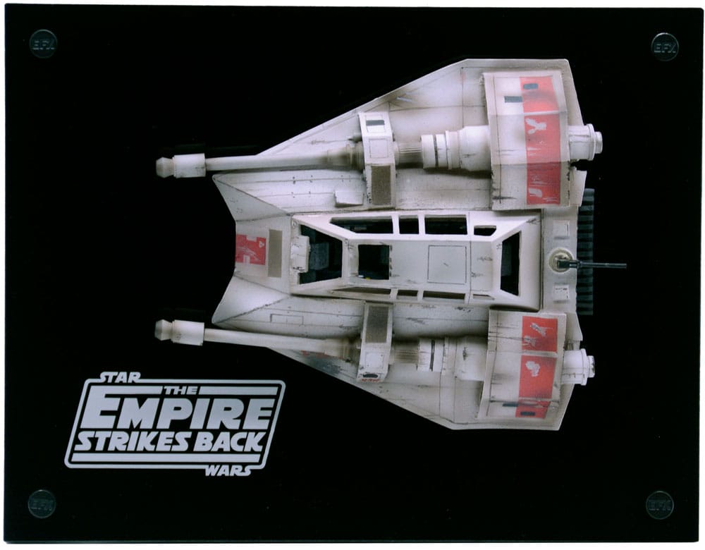 Star Wars Episode V 1/1 Replica Snowspeeder Crew Gift Replicas