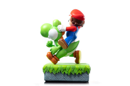 Super Mario Statue Mario & Yoshi 48 cm