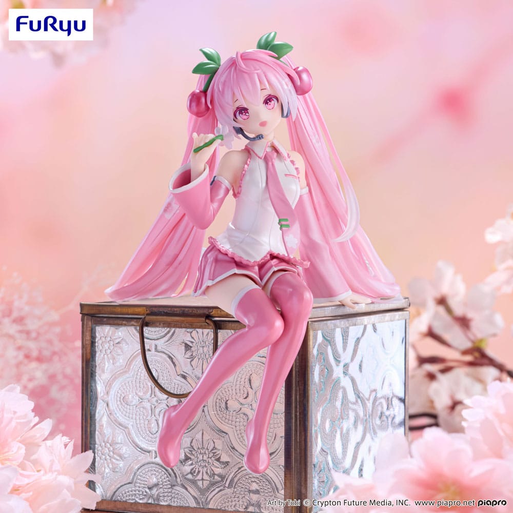 Hatsune Miku Noodle Stopper PVC Statue Sakura Miku 2024 Pearl Color Ver. 15 cm Statues