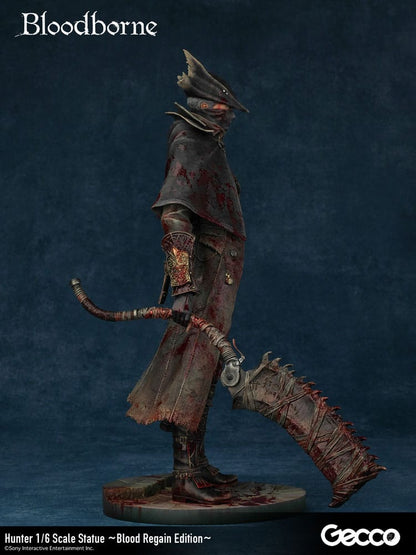 Bloodborne The Old Hunters PVC Statue 1/6 Hunter Blood Regain Edition 32 cm