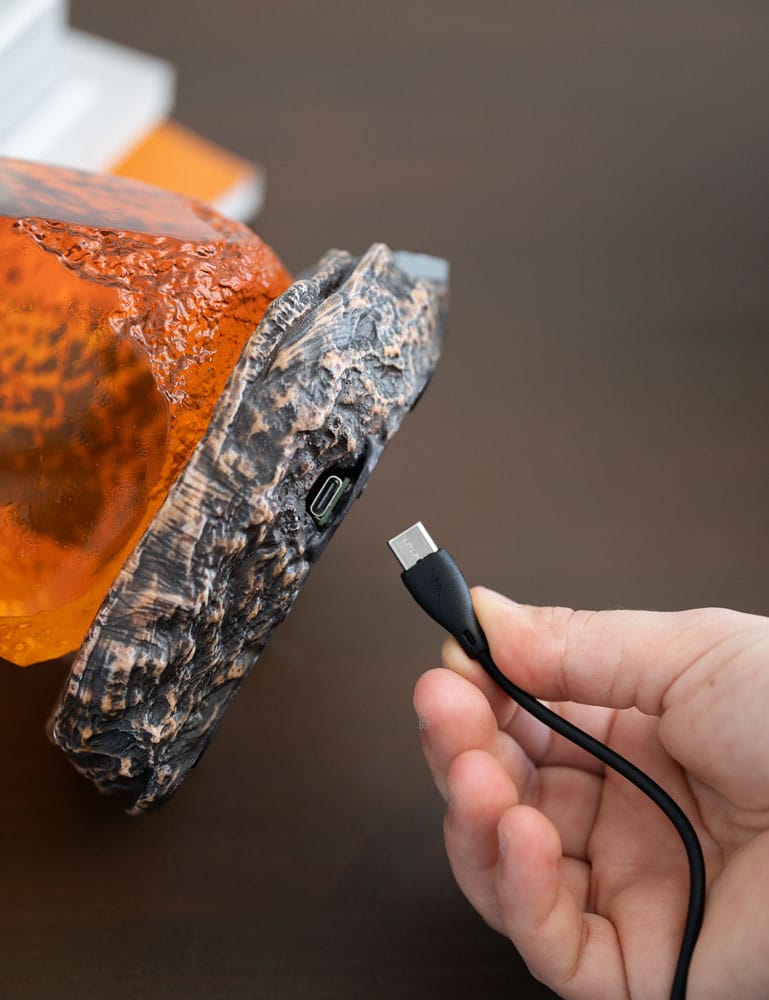 Jurassic Park Lamp with USB-C Amber