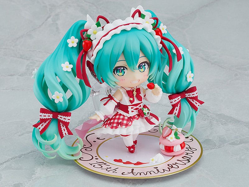 Character Vocal Series 01 Nendoroid Action Figure Hatsune Miku 15th Anniversary Ver. 10 cm