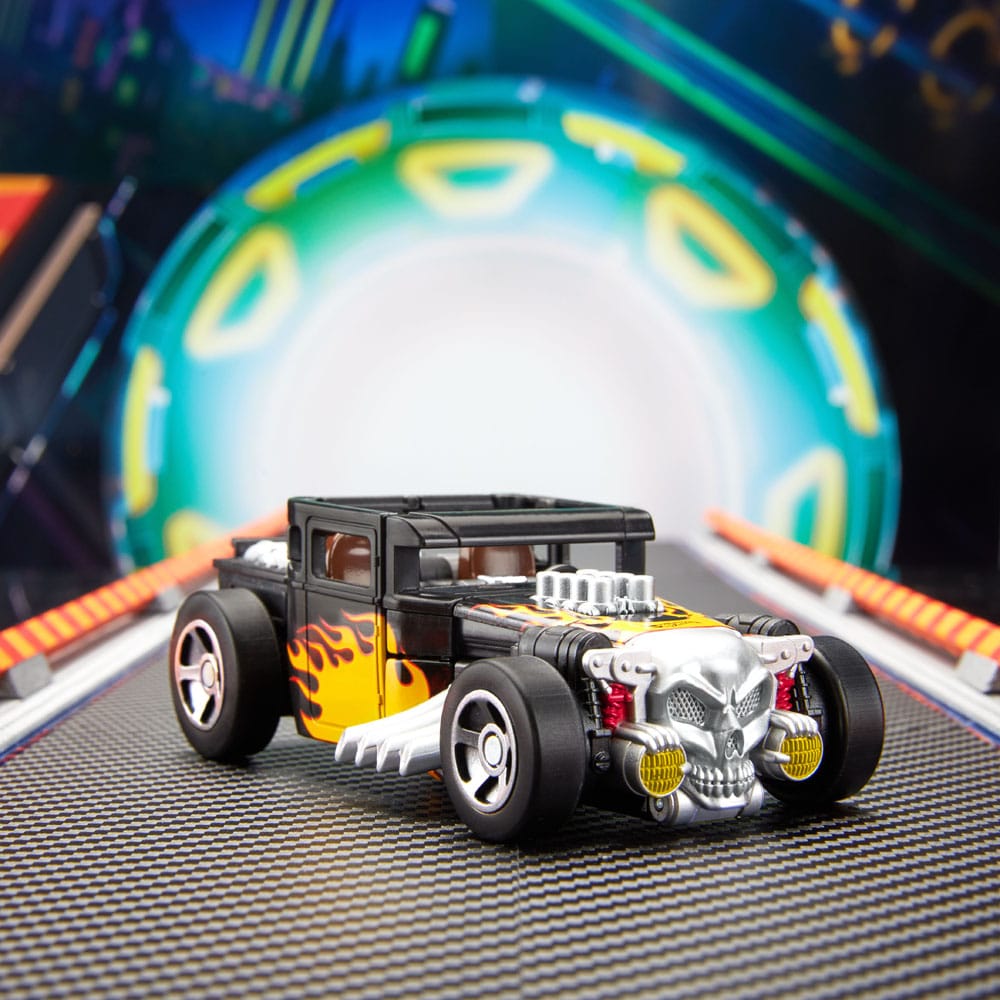 Hot Wheels x Transformers Action Figure Bone Shaker 12 cm