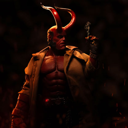 Hellboy Deluxe Art Scale Statue 1/4 Hellboy cm