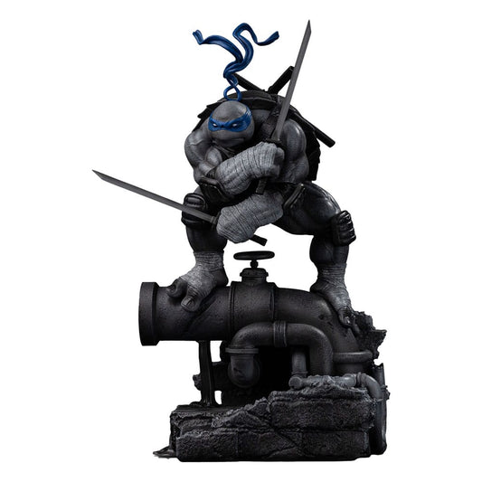 Teenage Mutant Ninja Turtles Art Scale Statue 1/10 Leonardo Black and White Variant 26 cm heo exclusive Statues