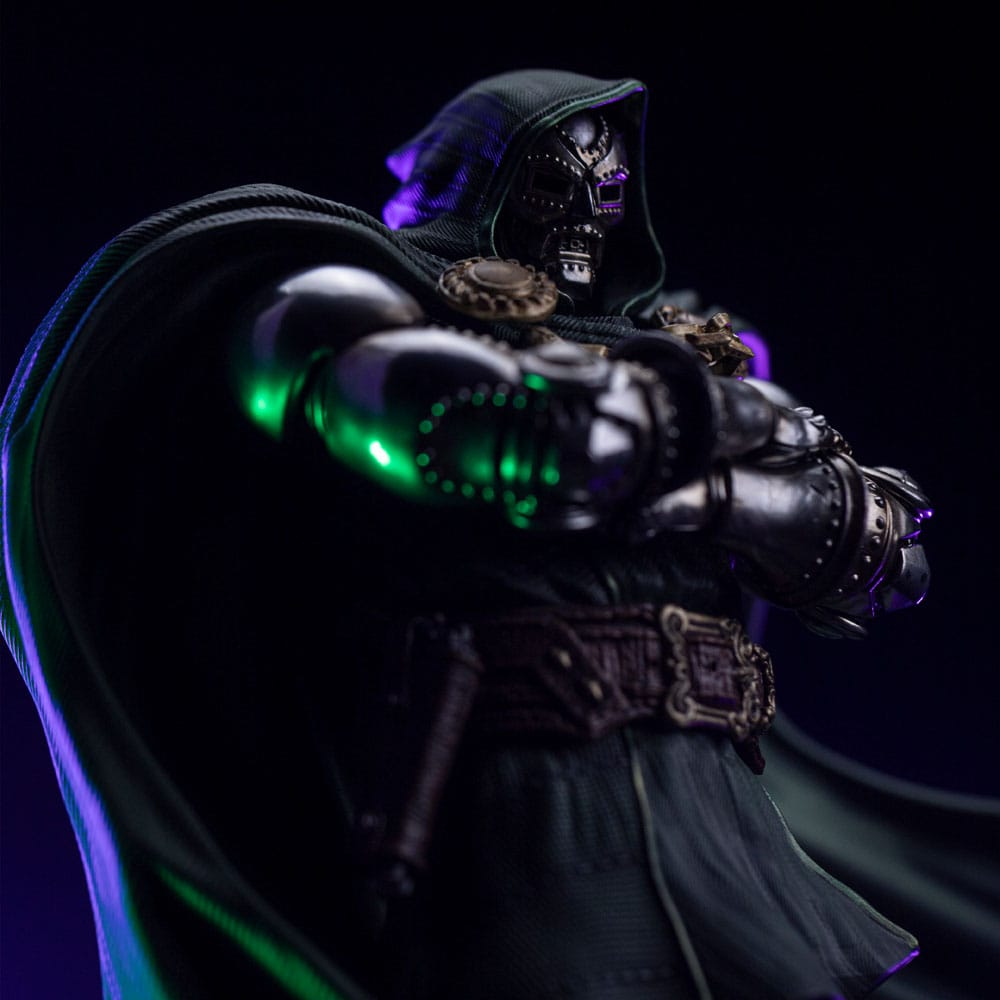 The Infinity Gauntlet Marvel Legends Diorama Statue 1/10 Doctor Doom 30 cm Statues