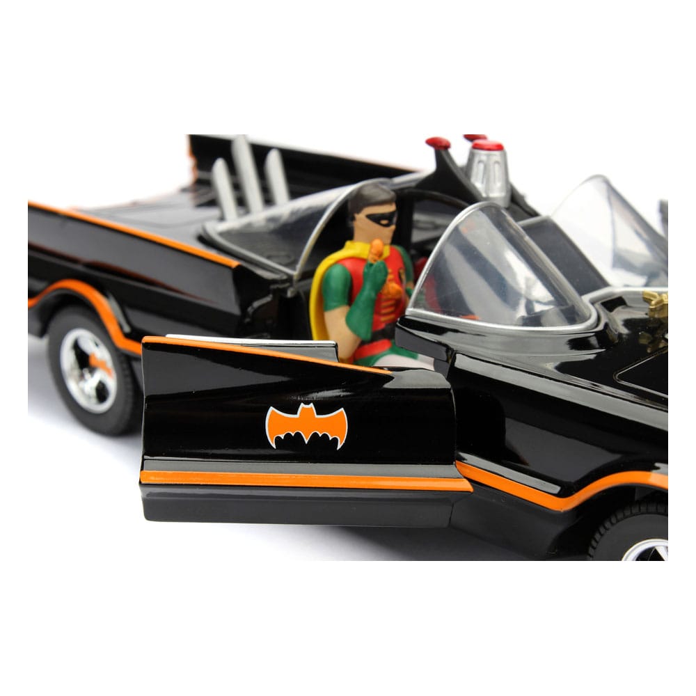 DC Comics Diecast Model 1/24 Batman 1966 Classic Batmobile Vehicles