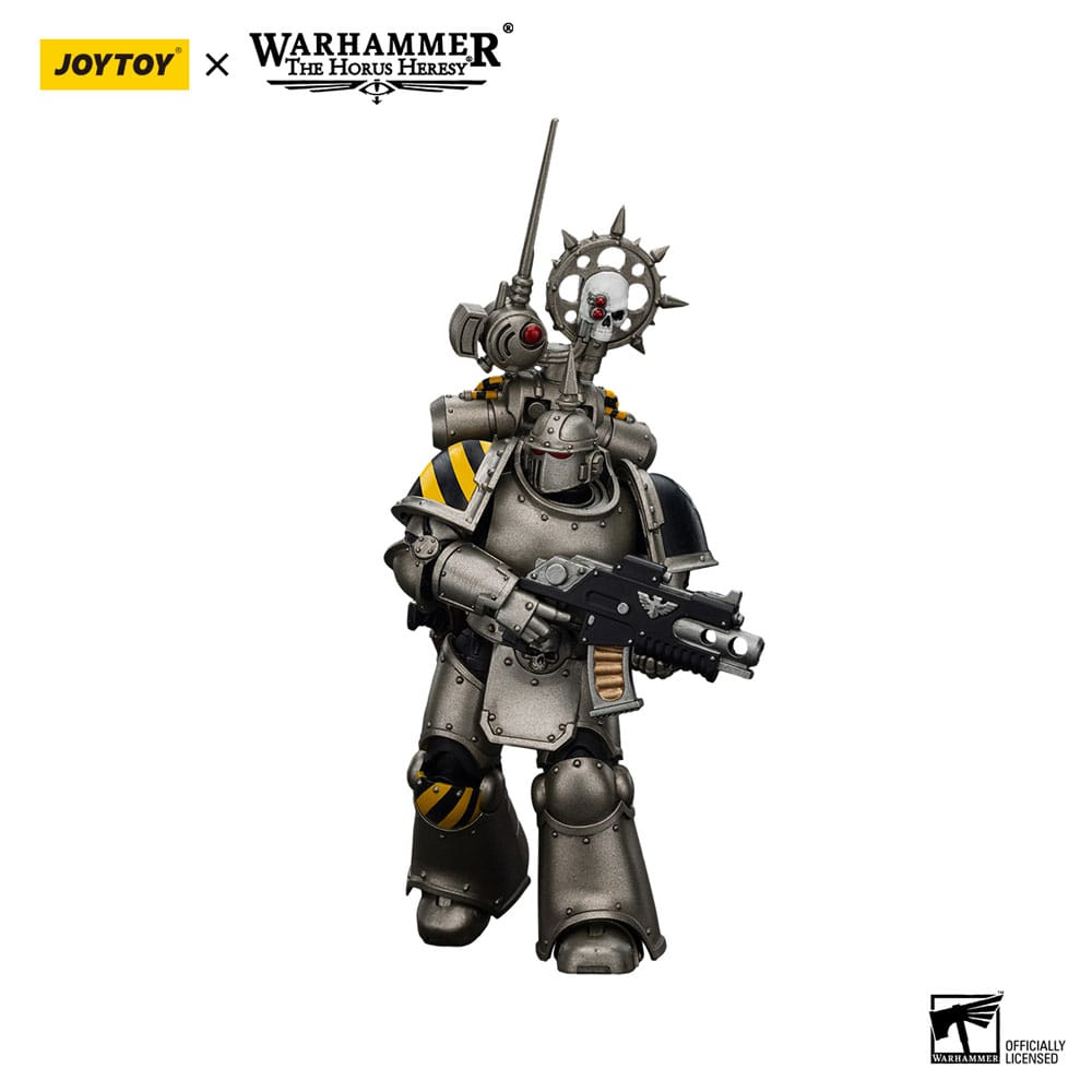 Warhammer The Horus Heresy Action Figure 1/18 lron Warriors MKlIl Tactical Legionary with Nuncio-vox 12 cm