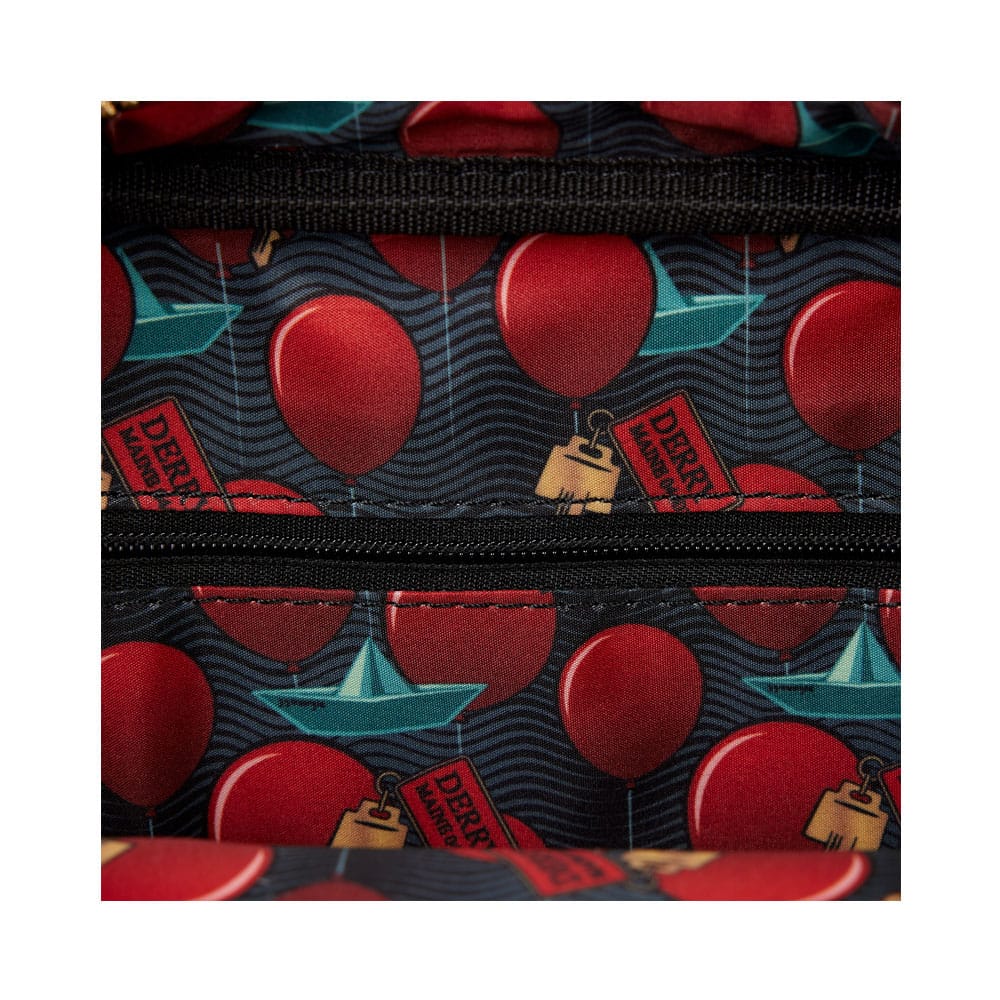 IT by Loungefly Crossbody Pennywise